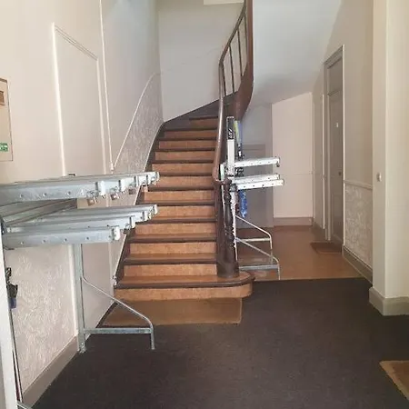 Apartment De Plus De 25m² Pour 4 A 6 Personnes. *
