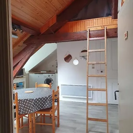 Apartmán De Plus De 25m² Pour 4 A 6 Personnes.